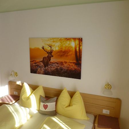 Bed and Breakfast Garni Helfer Dobbiaco Exterior foto